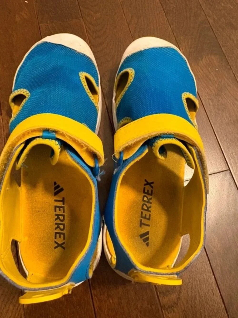 adidas x LEGO Terrex Captain Toey Kids Water Shoes / Sandals - Size 5 Youth